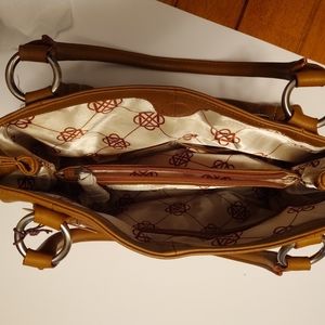 Piazza Caramel leather handbag